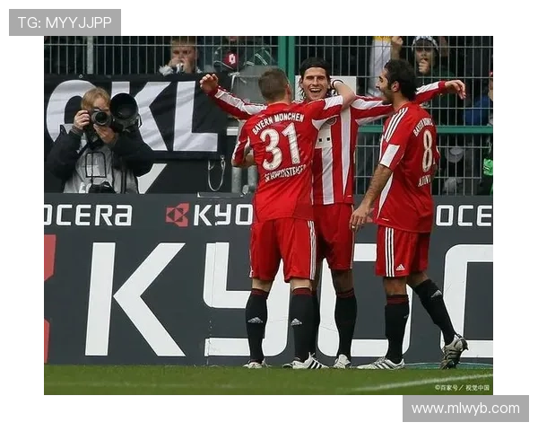 官方正版AC米兰APP安卓版,随时随地关注红黑军团的最新消息和精彩内容 官方正版AC米兰APP安卓版,随时随地关注红黑军团的最新消息和精彩内容